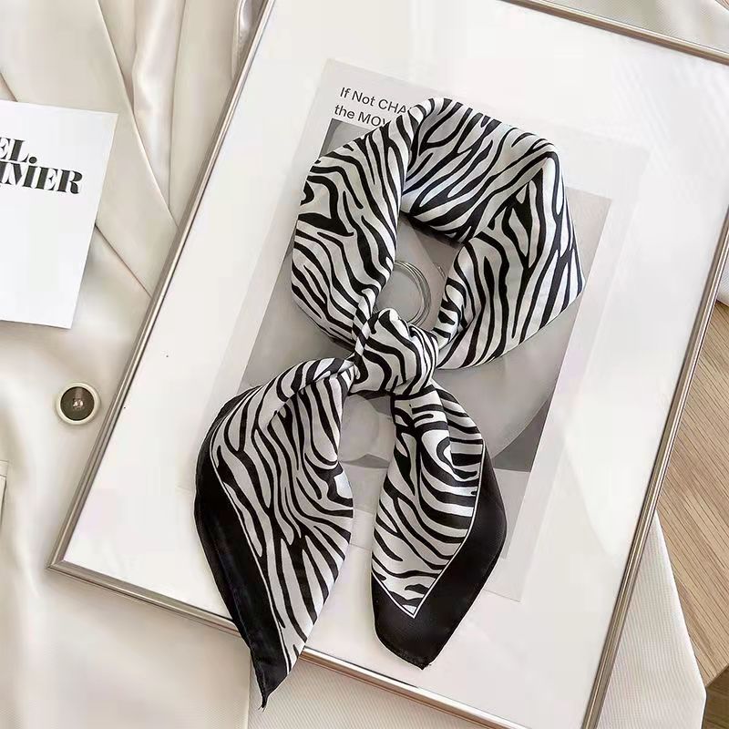 Nowe mody nadruk zebry kwadrat – Scarf Silk Square recenzja i cena