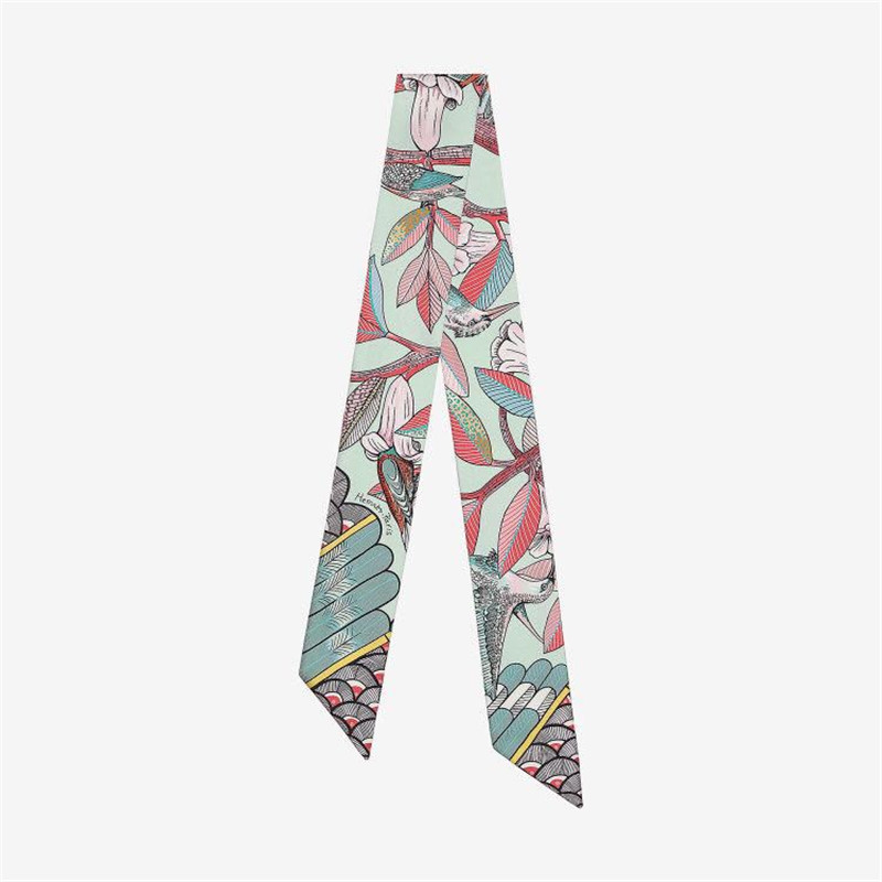 Luksusowa marka Hummingbird dr – Ascot Neck Scarf recenzja i cena
